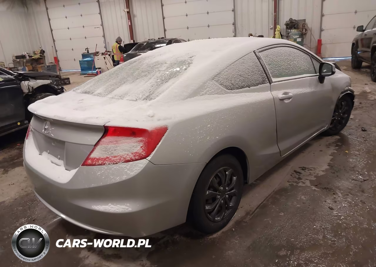 2012 Honda Civic Lx VIN:2HGFG3B56CH561692 - 4