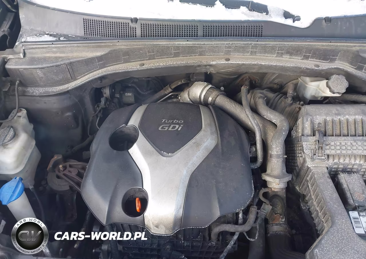 2013 Hyundai Santa Fe Sport 2.0T VIN:5XYZUDLA6DG088821 - 10