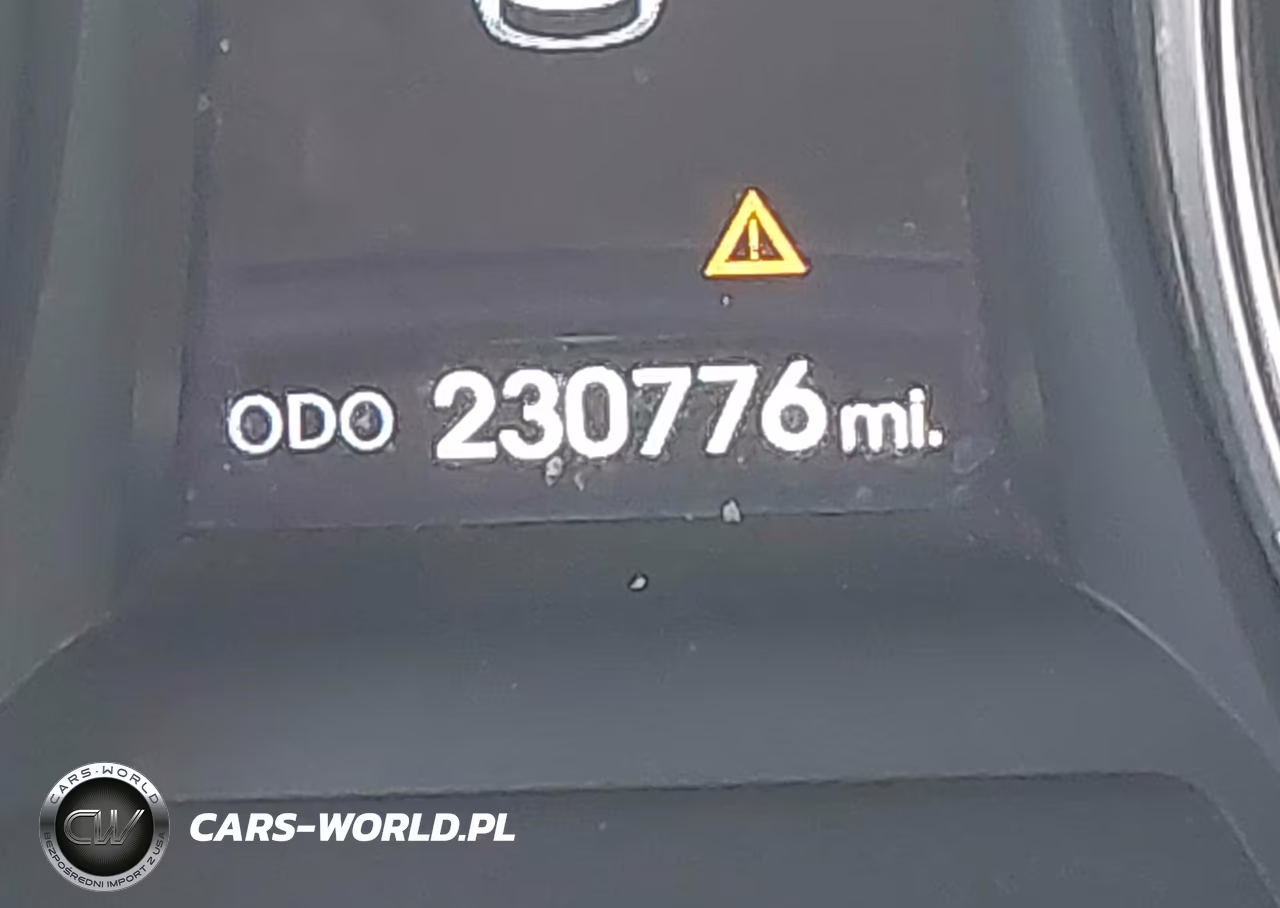 2013 Hyundai Santa Fe Sport 2.0T VIN:5XYZUDLA6DG088821 - 16