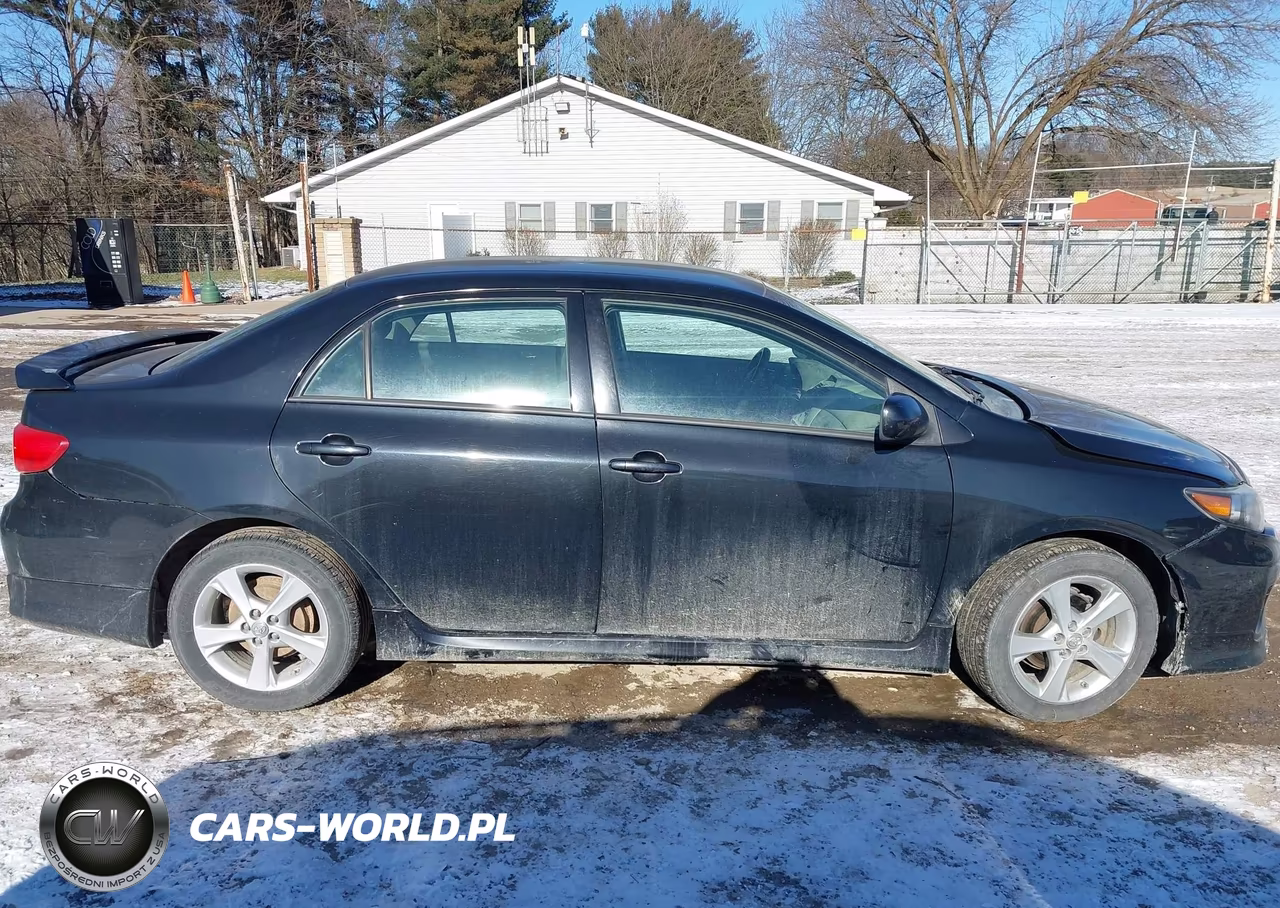 2013 Toyota Corolla S VIN:2T1BU4EE2DC942054 - 13