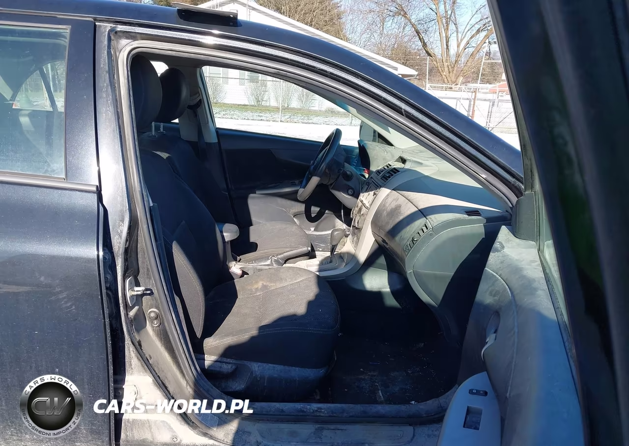 2013 Toyota Corolla S VIN:2T1BU4EE2DC942054 - 5