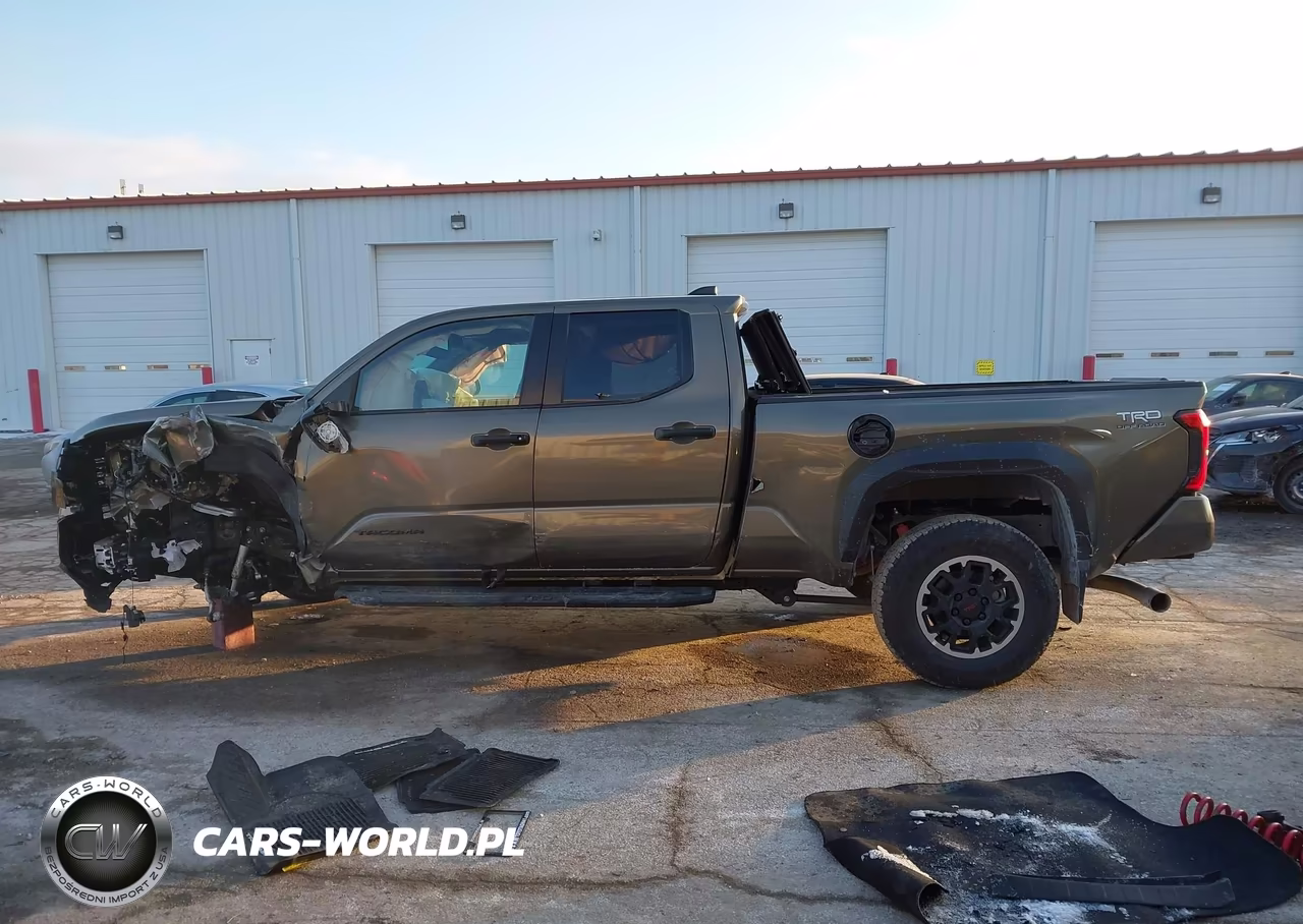 2025 Toyota Tacoma Trd Off Road VIN:3TMLB5JN5SM188528 - 14