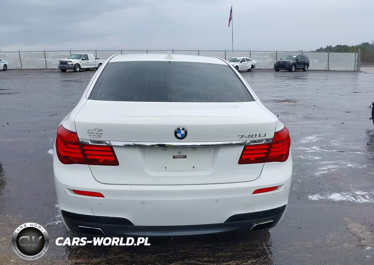 2014 BMW 740Li VIN:WBAYE4C59ED138474 - 17