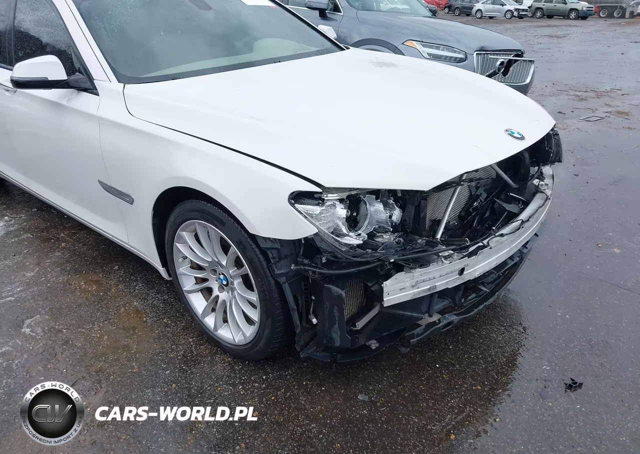 2014 BMW 740Li VIN:WBAYE4C59ED138474 - 19