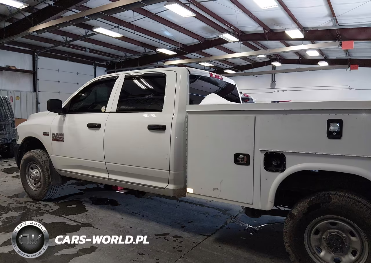 2017 Ram 2500 Tradesman 4X4 8' Box VIN:3C6TR5HT0HG699918 - 14