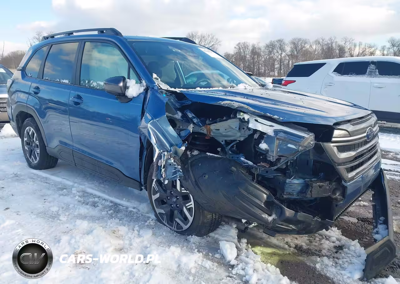 2025 Subaru Forester Premium