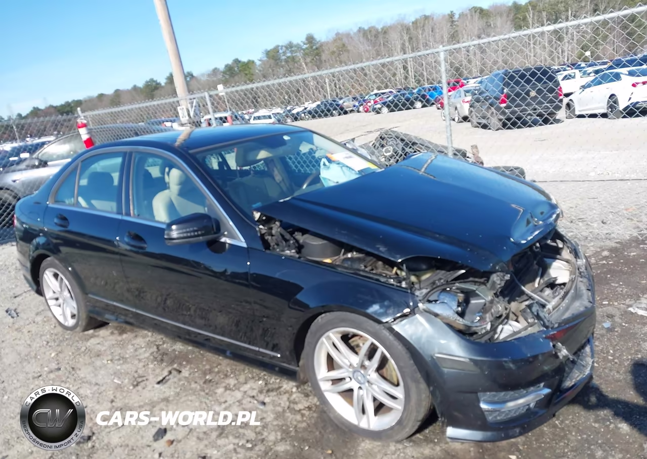 2013 Mercedes-Benz C 250 Sport