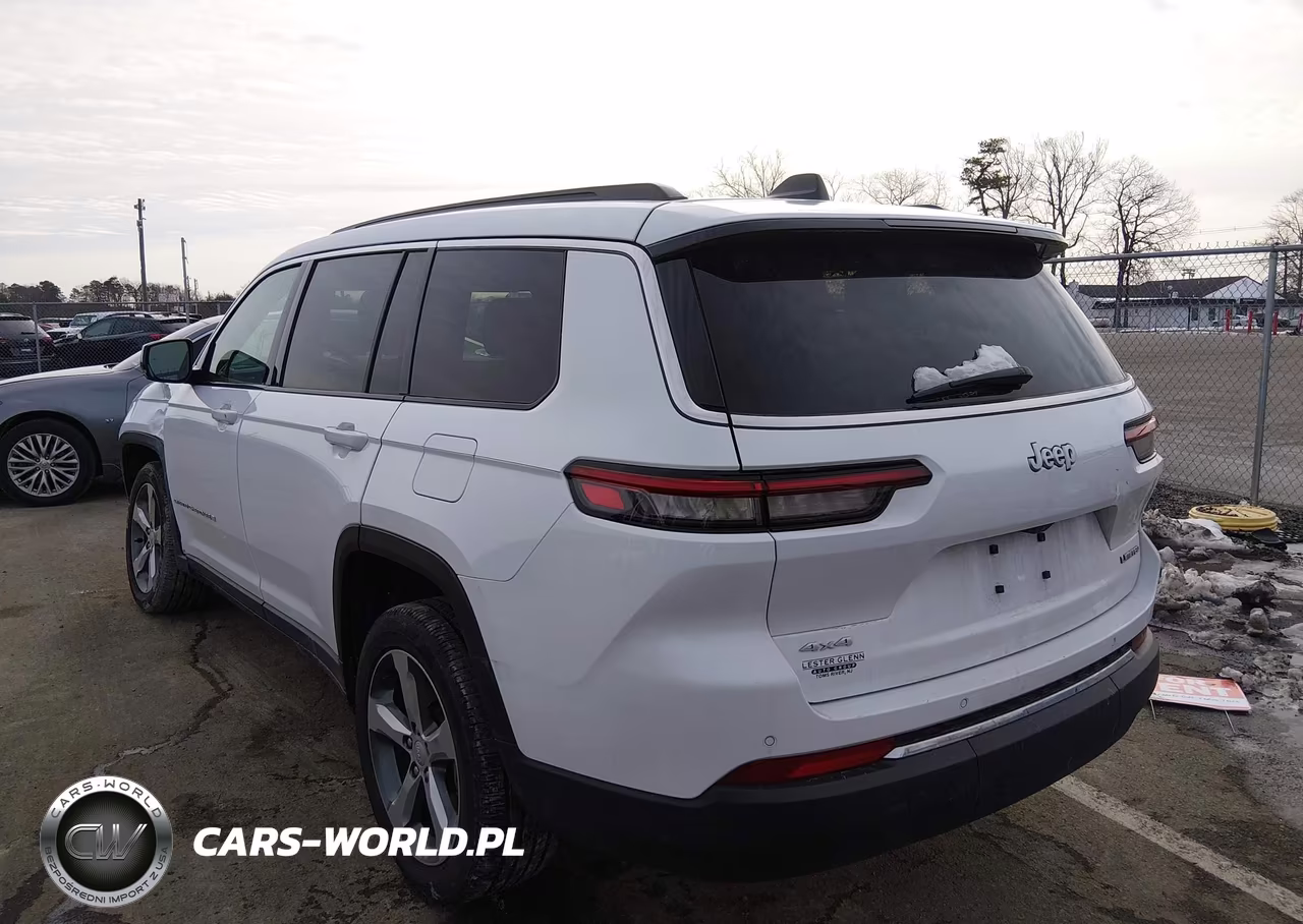 2025 Jeep Grand Cherokee L Limited VIN:1C4RJKBG5S8652515 - 3