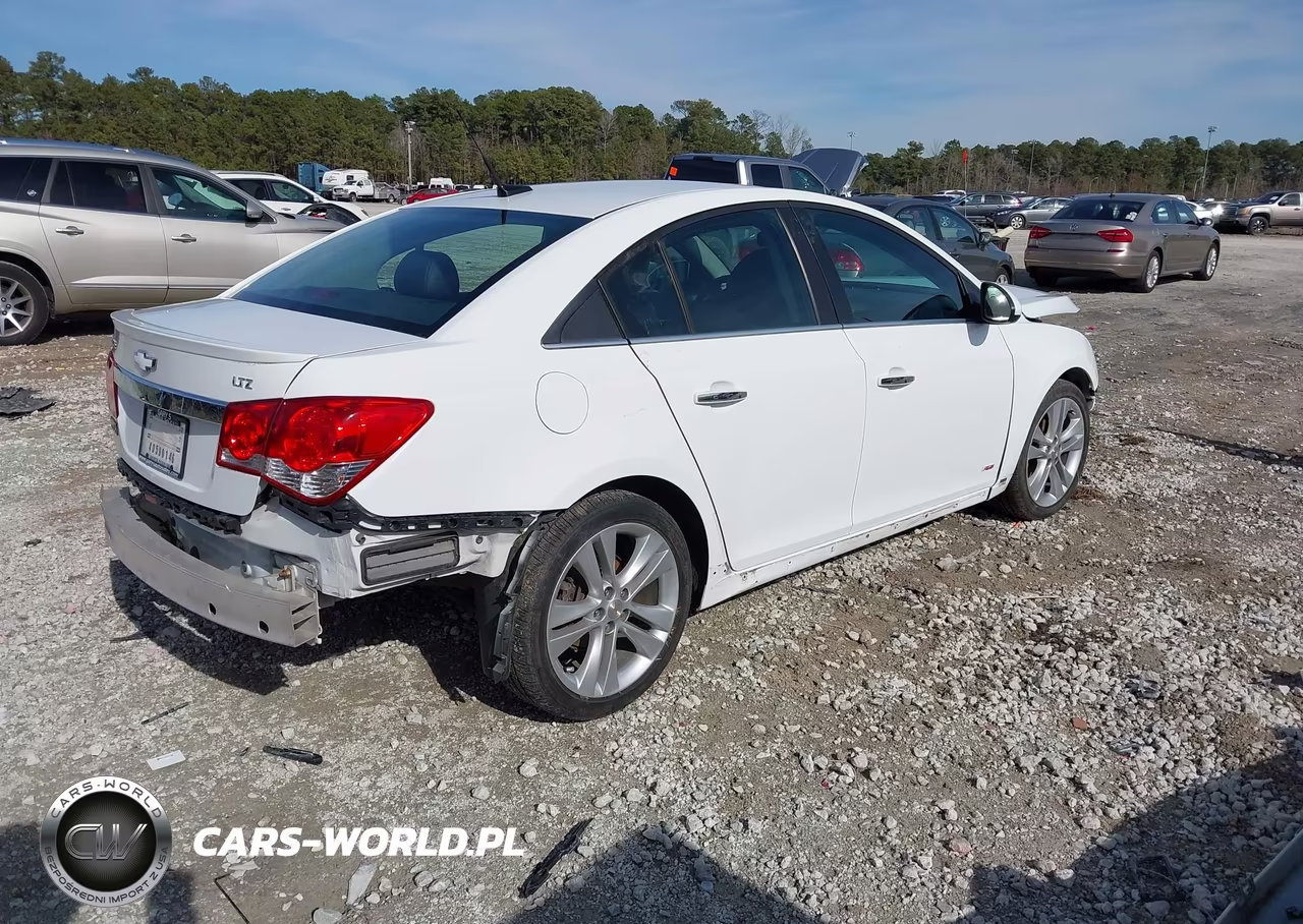 2014 Chevrolet Cruze Ltz VIN:1G1PG5SB2E7388295 - 4