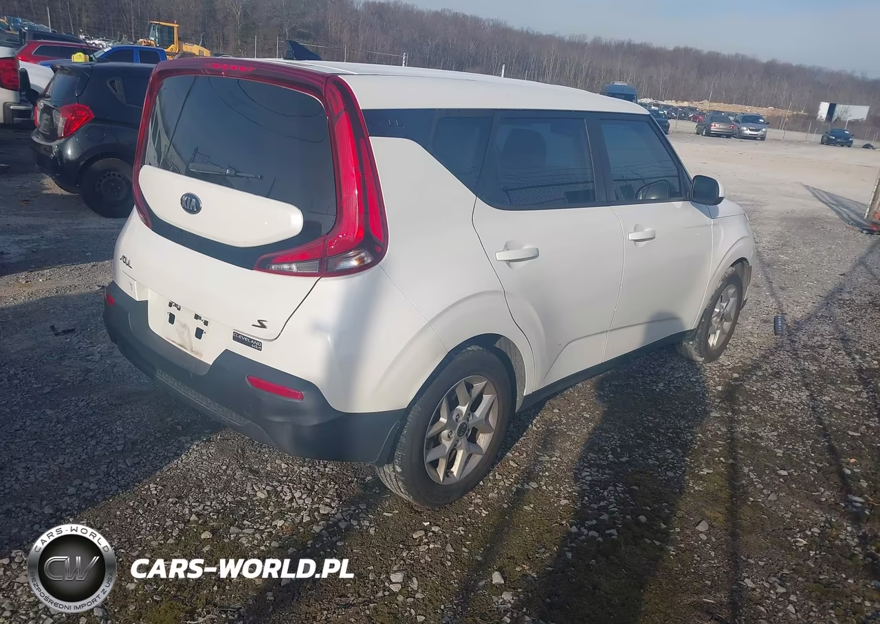2020 Kia Soul S VIN:KNDJ23AU1L7735678 - 4