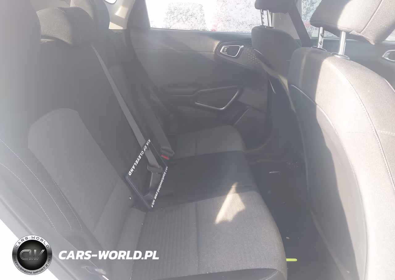 2020 Kia Soul S VIN:KNDJ23AU1L7735678 - 8