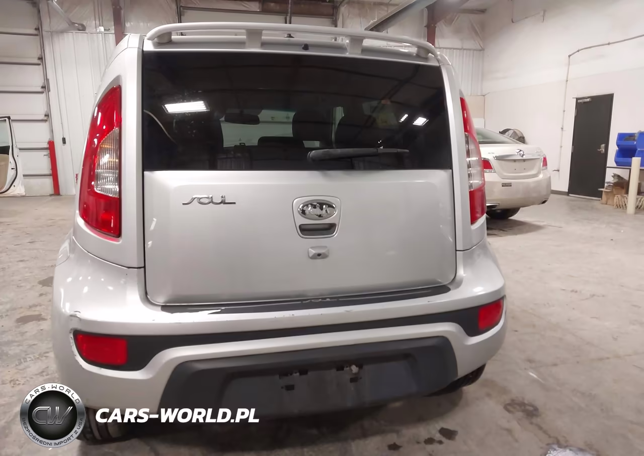 2012 Kia Soul + VIN:KNDJT2A64C7363651 - 17