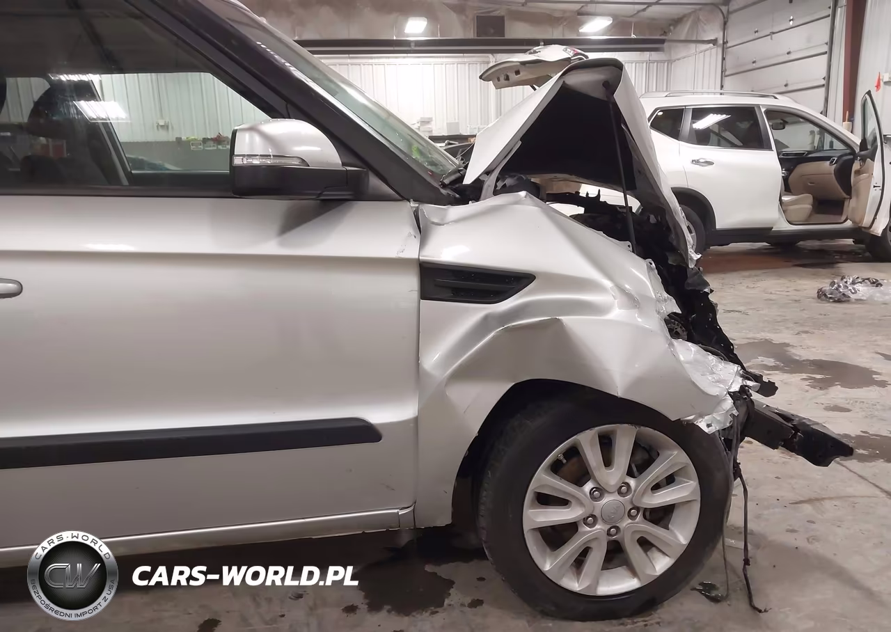 2012 Kia Soul + VIN:KNDJT2A64C7363651 - 20