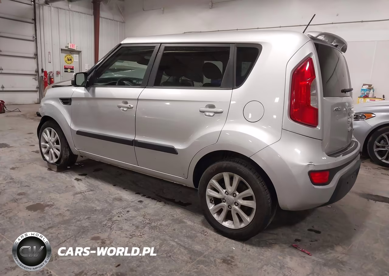 2012 Kia Soul + VIN:KNDJT2A64C7363651 - 3