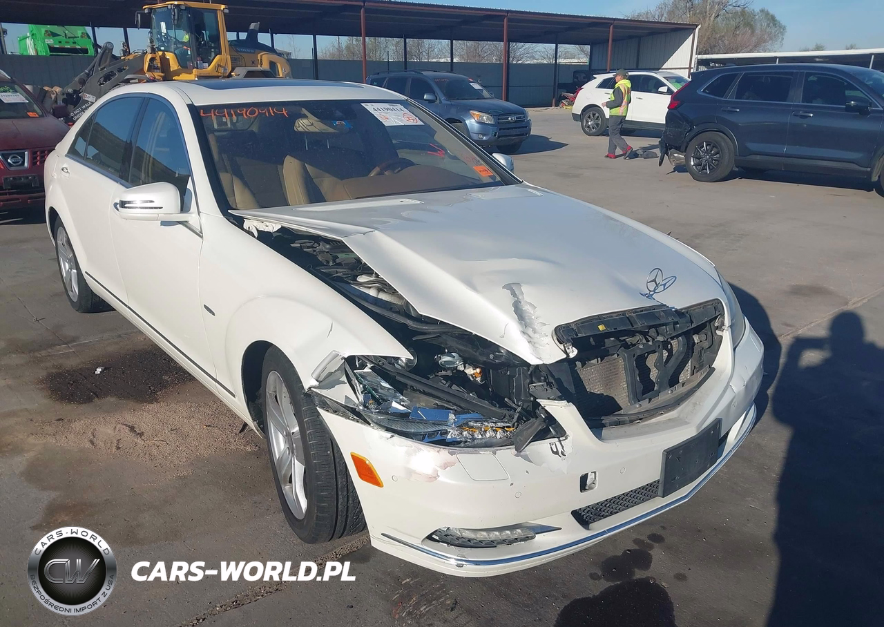 2012 Mercedes-Benz S 550 4Matic