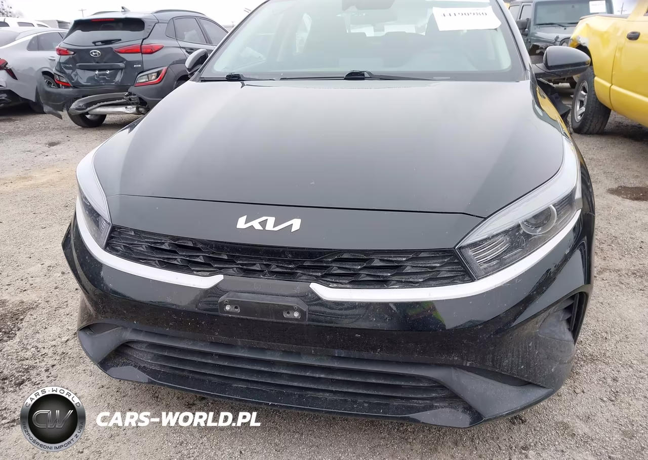 2024 Kia Forte Lx VIN:3KPF24AD1RE696871 - 13