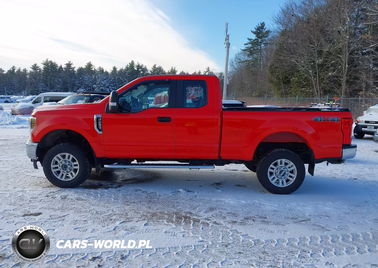 2018 Ford F-250 Xl VIN:1FT7X2B64JEC85586 - 14