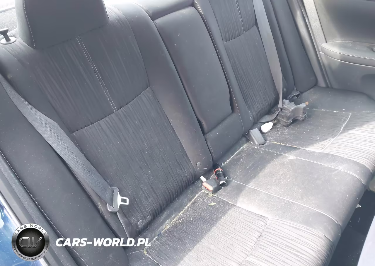 2018 Nissan Sentra Sv VIN:3N1AB7AP7JY291593 - 8