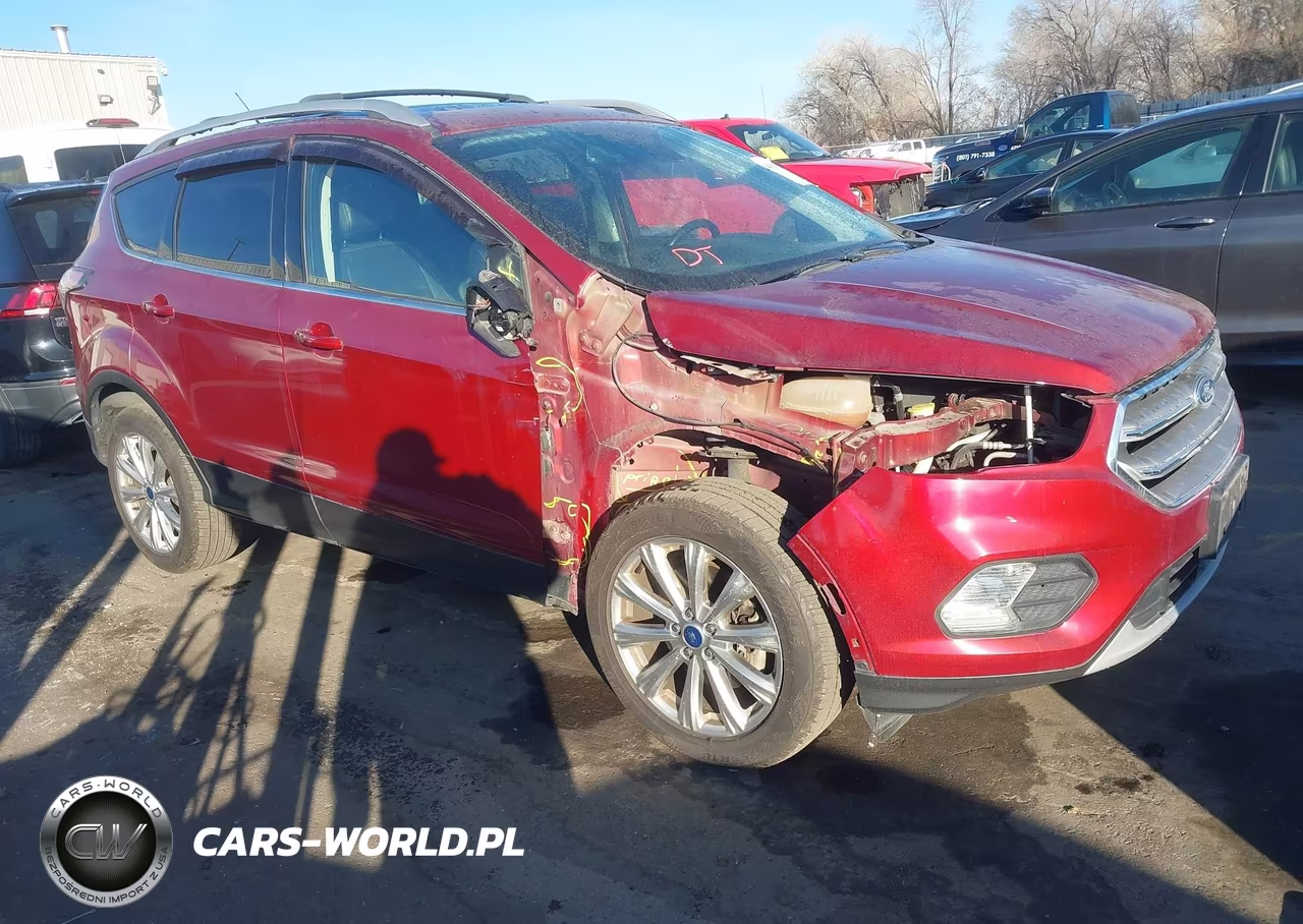 2017 Ford Escape Titanium – zdjęcie 1 z 16