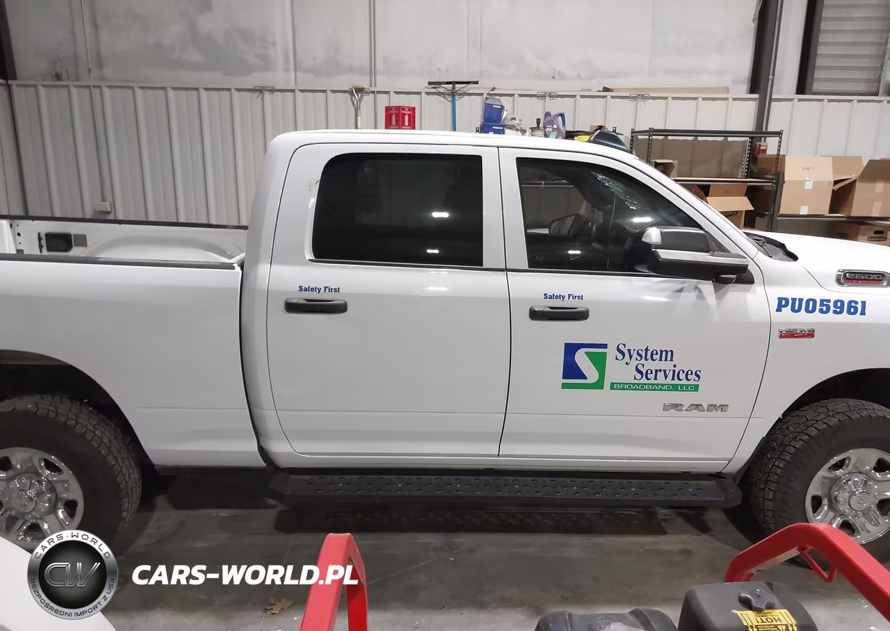 2022 Ram 2500 Tradesman 4X4 6'4 Box VIN:3C6UR5CJ8NG305961 - 13