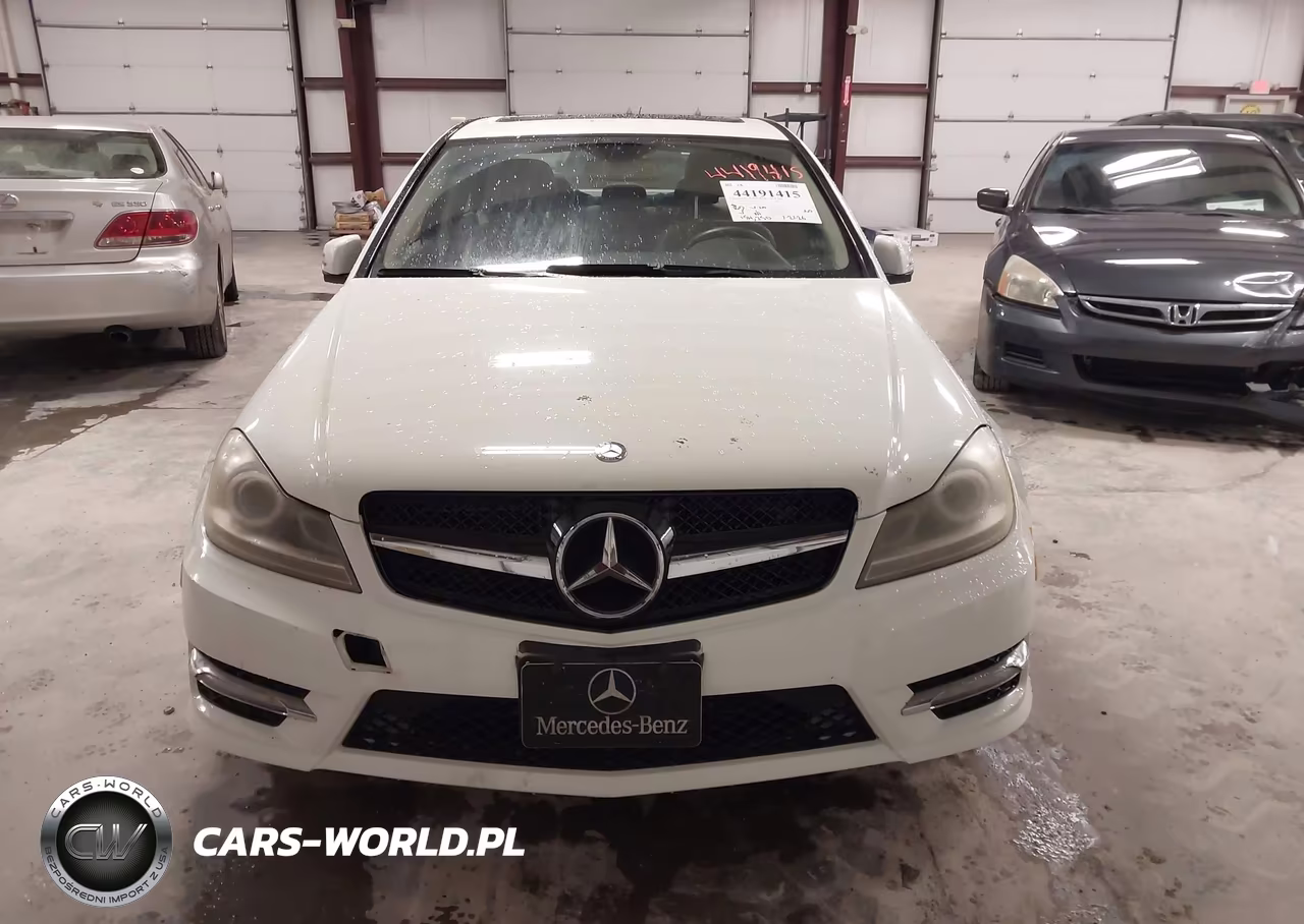 2012 Mercedes-Benz C 300 Sport 4Matic VIN:WDDGF8BB8CR211446 - 6