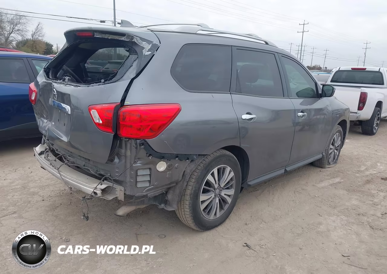 2019 Nissan Pathfinder S VIN:5N1DR2MN5KC653784 - 4