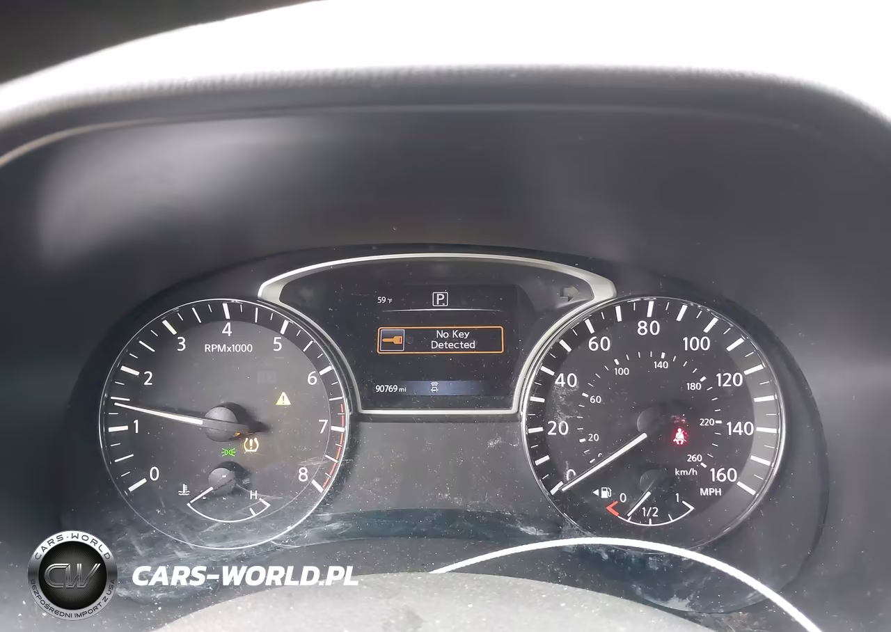 2019 Nissan Pathfinder S VIN:5N1DR2MN5KC653784 - 7