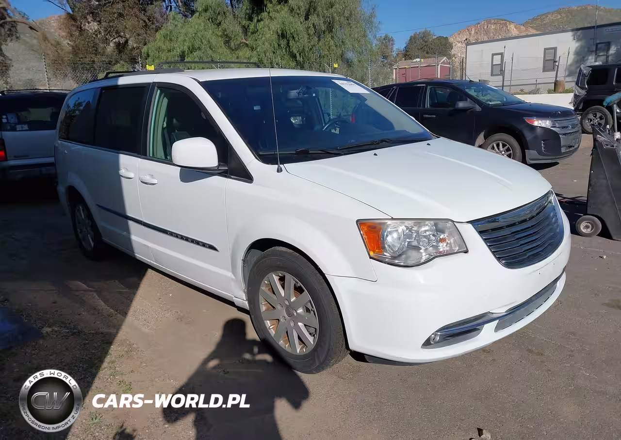 2014 Chrysler Town & Country Touring