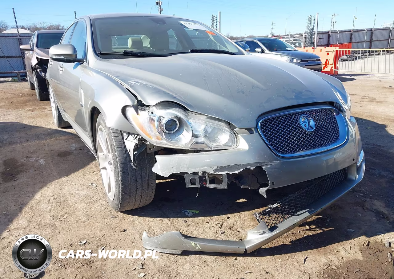 2011 Jaguar Xf
