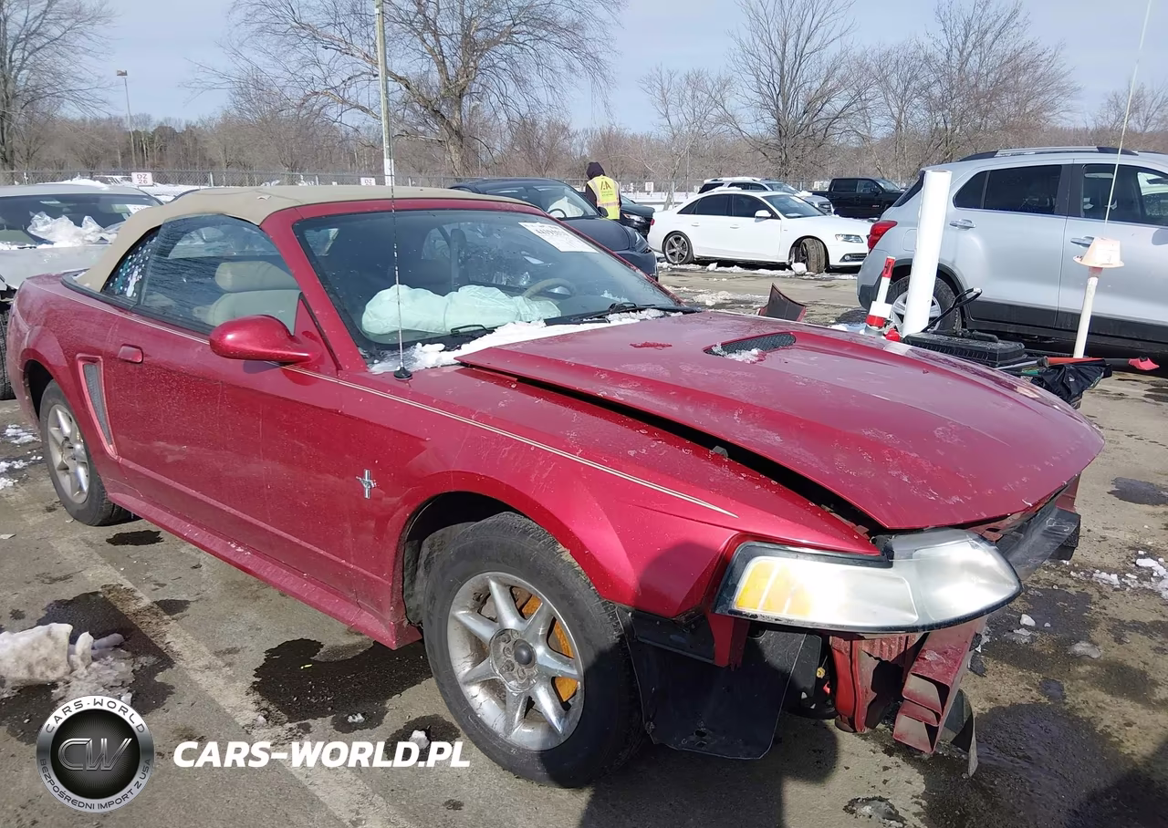 2000 Ford Mustang
