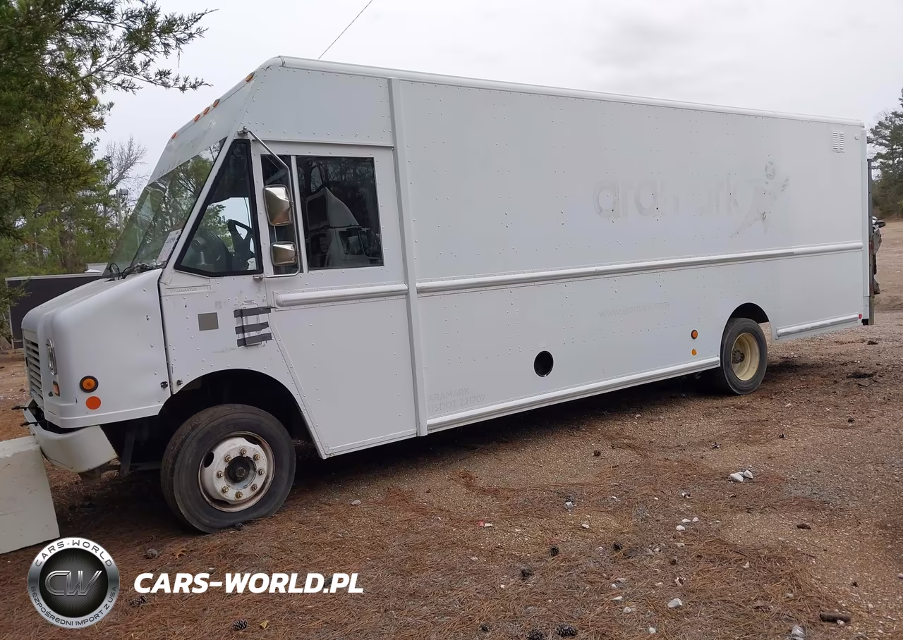 2007 Freightliner Chassis M Line Walk-In Van VIN:4UZAARBW97CY18824 - 2