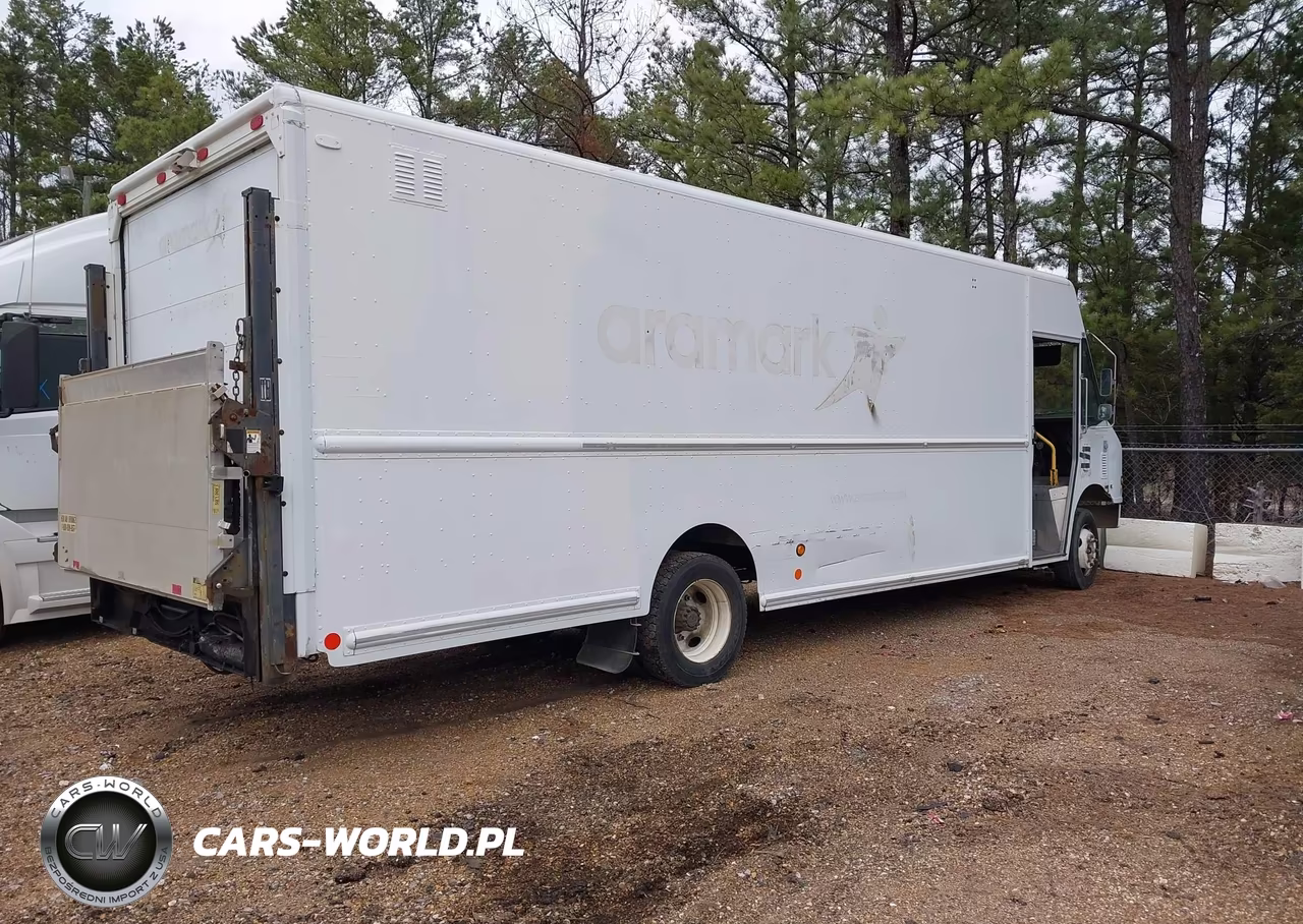 2007 Freightliner Chassis M Line Walk-In Van VIN:4UZAARBW97CY18824 - 4