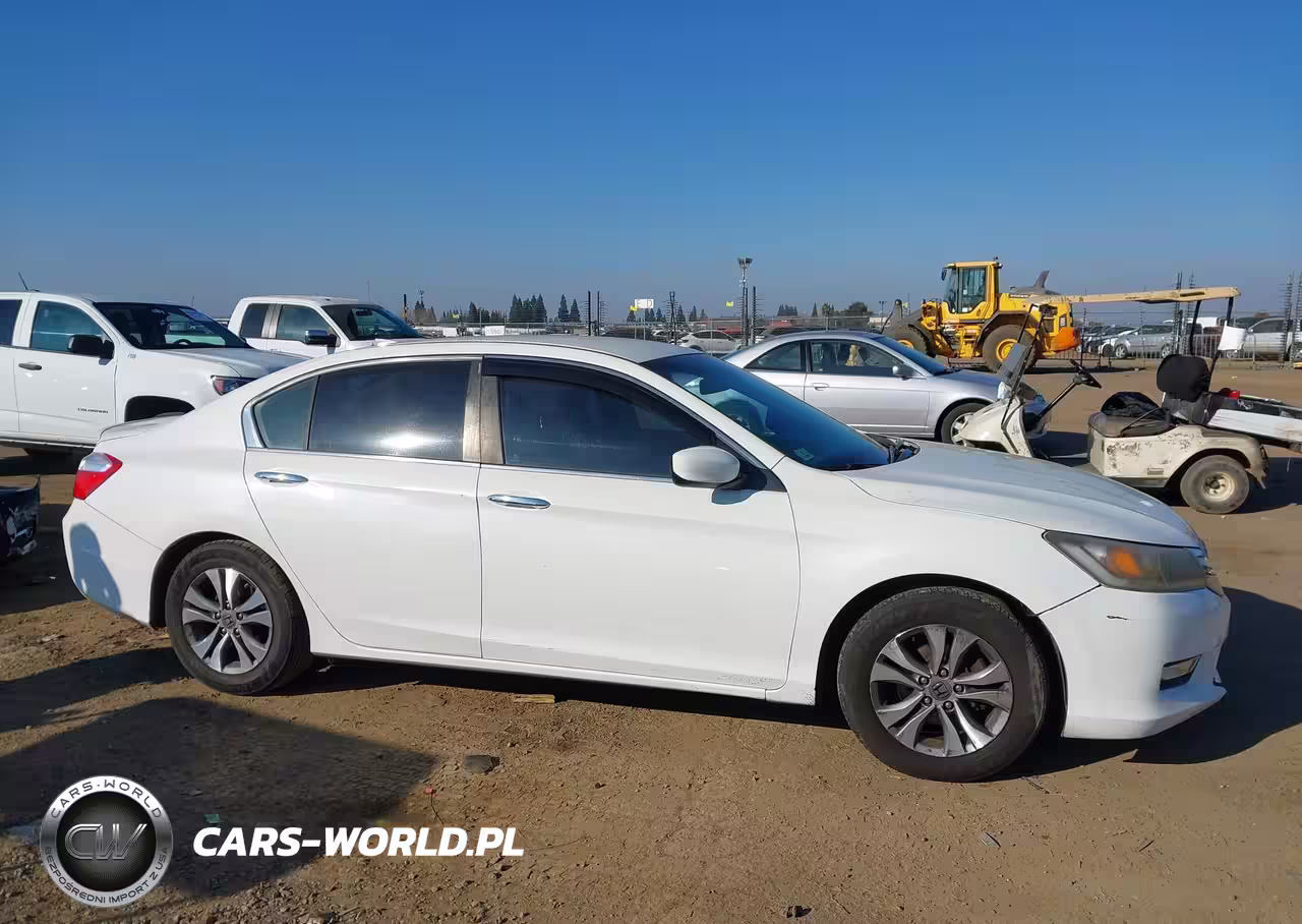 2015 Honda Accord Lx VIN:1HGCR2F30FA055715 - 13