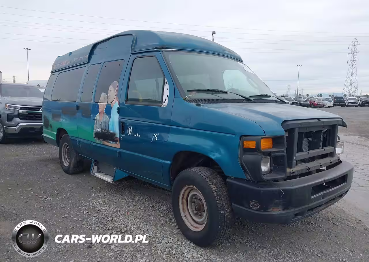 2008 Ford E-350 Super Duty Commercial-Recreational