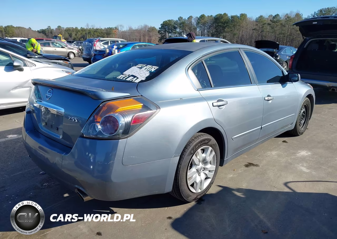 2011 Nissan Altima 2.5 S VIN:1N4AL2AP9BC154829 - 4