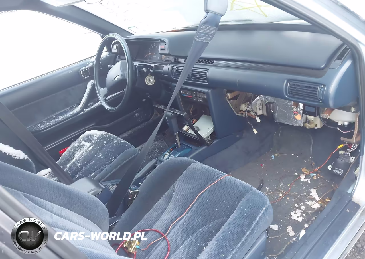 1988 Toyota Camry Le VIN:JT2SV22E6J0139879 - 5