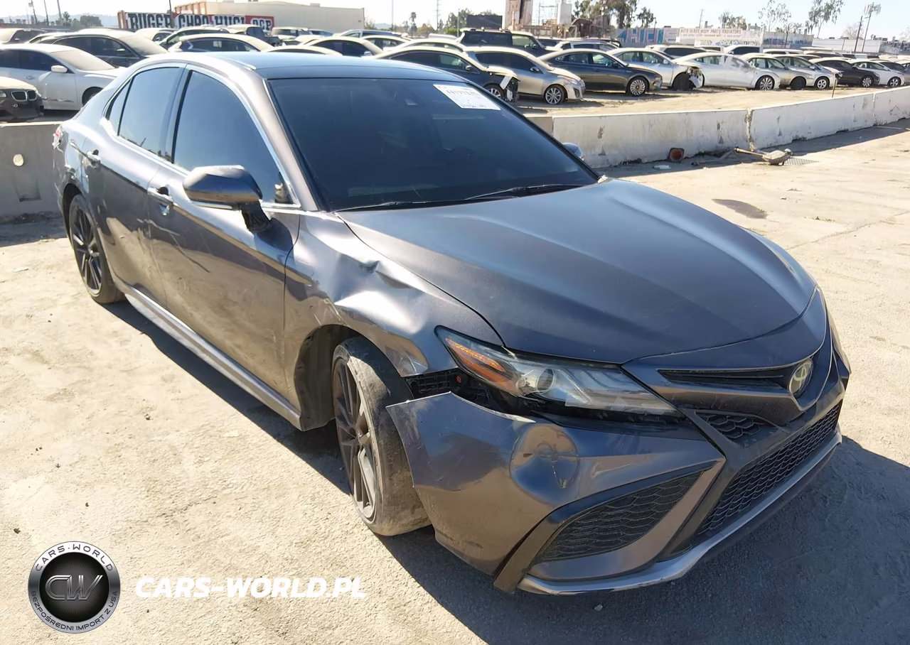 2022 Toyota Camry Xse – zdjęcie 1 z 16