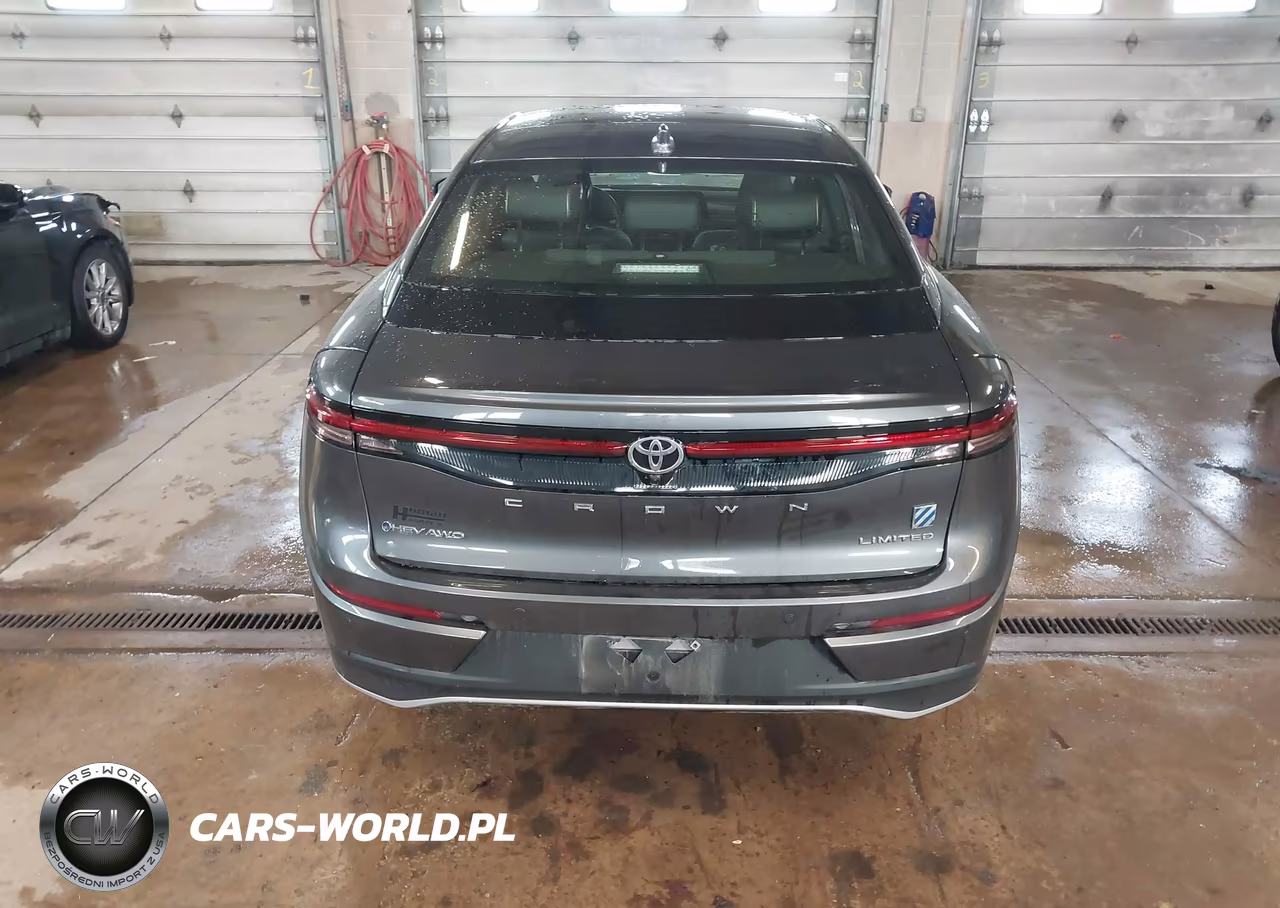 2024 Toyota Crown Limited VIN:JTDAAAAFXR3020889 - 17