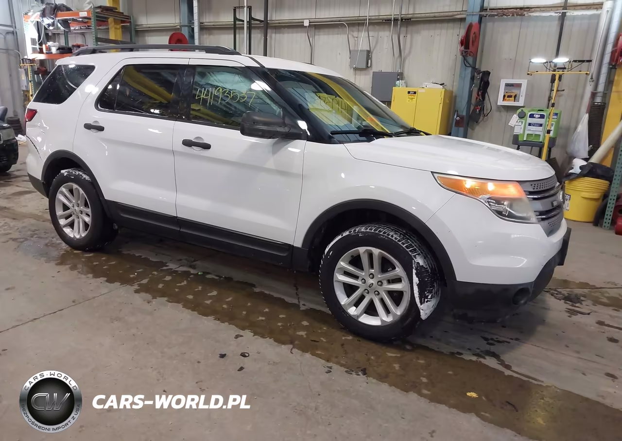 2015 Ford Explorer – zdjęcie 1 z 16