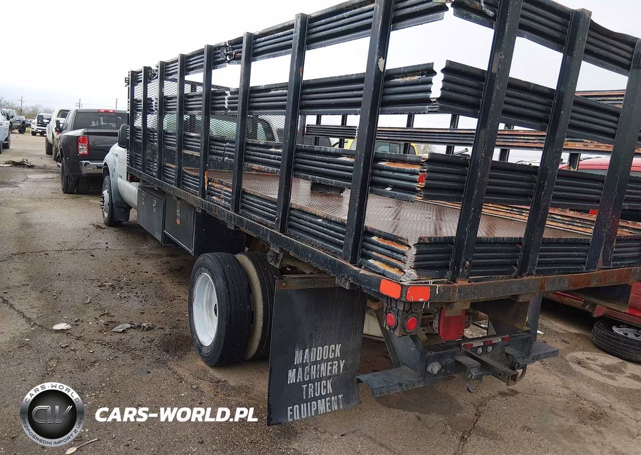 2007 Ford F-550 Chassis Xl-Xlt VIN:1FDAF56P17EB12416 - 3