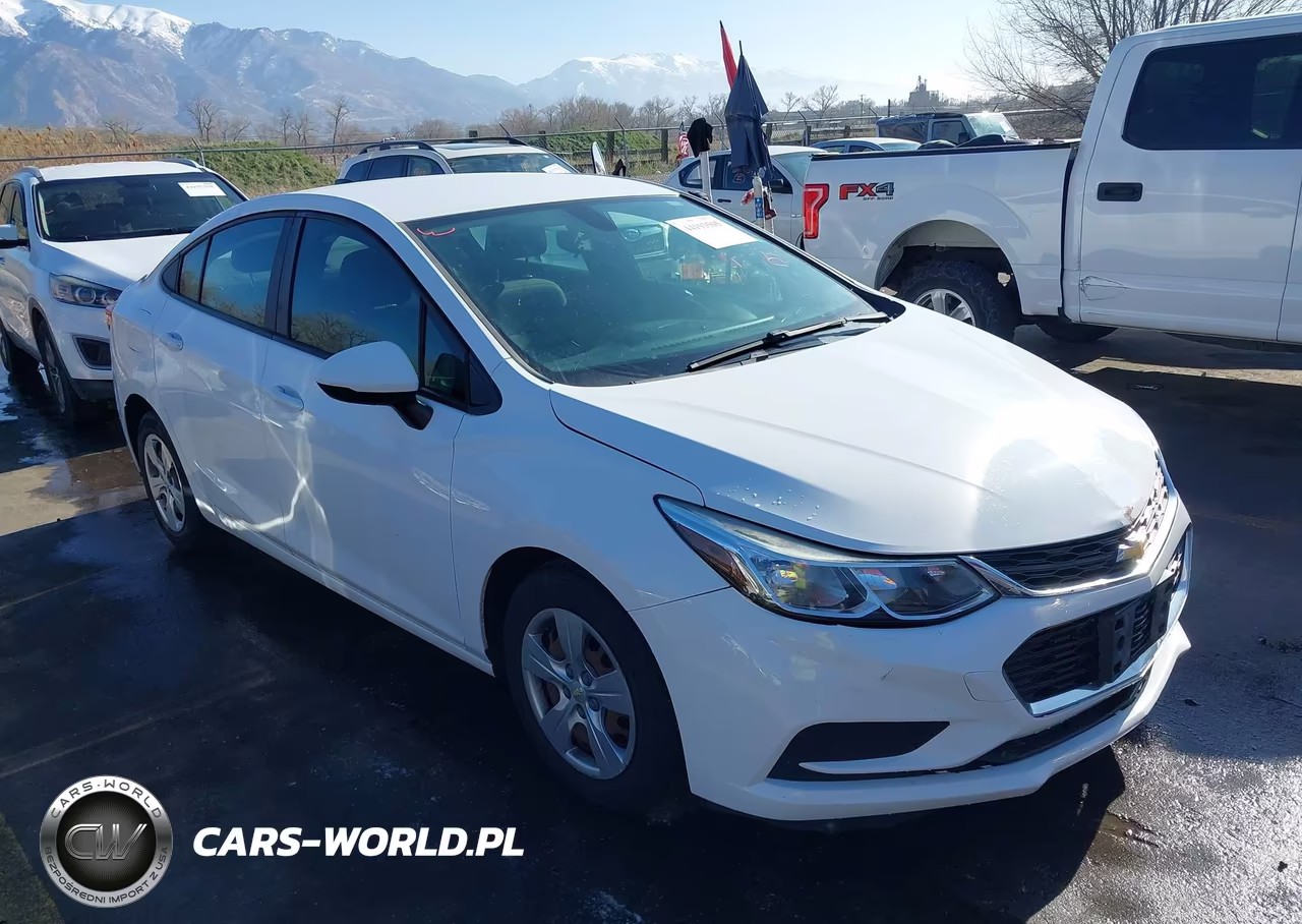 2018 Chevrolet Cruze Ls Auto – zdjęcie 1 z 16