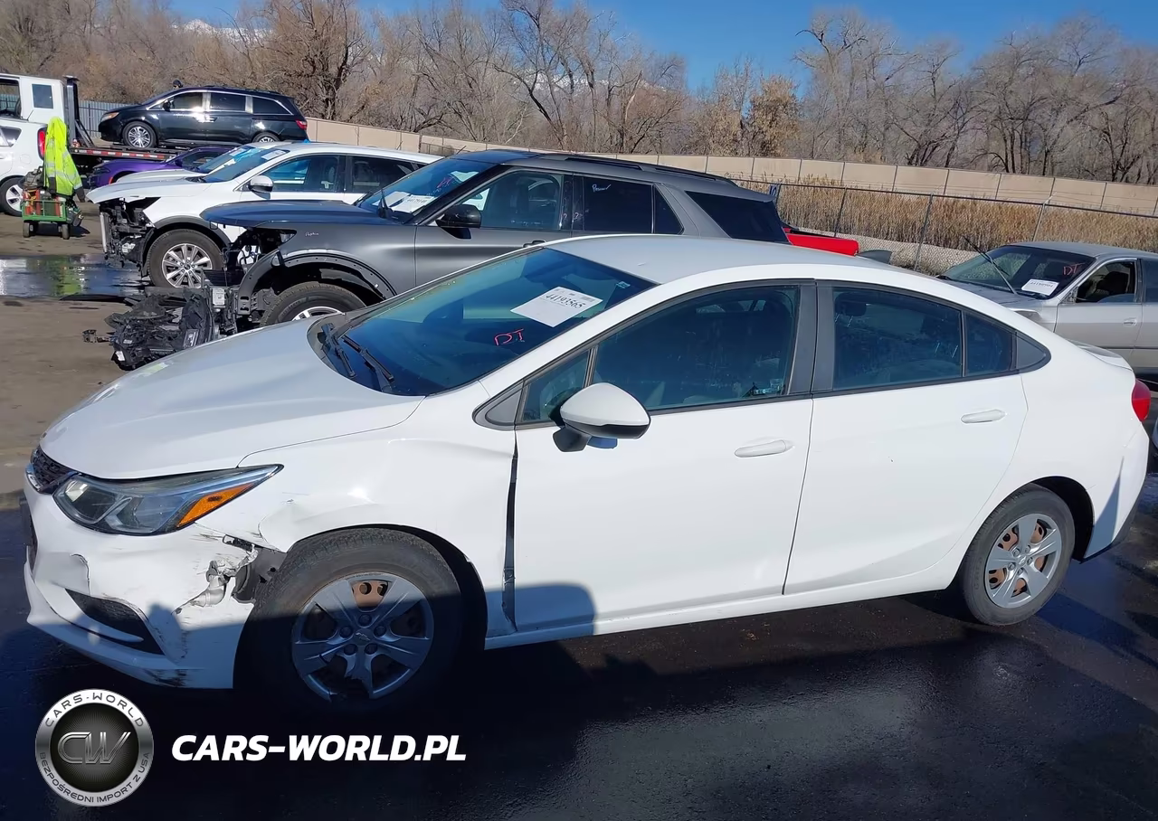 2018 Chevrolet Cruze Ls Auto VIN:1G1BC5SM9J7218615 - 14