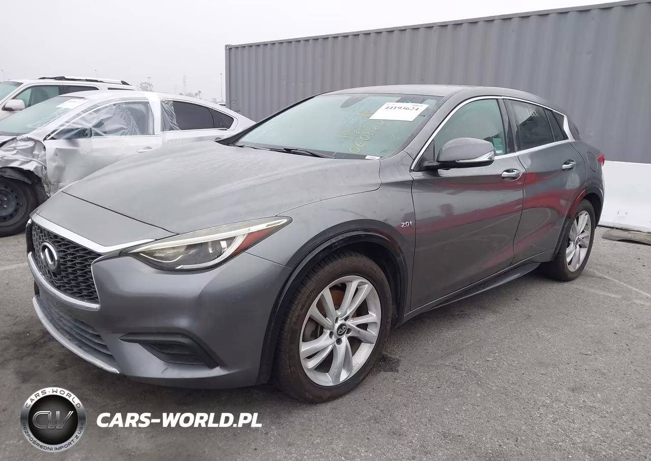 2018 Infiniti Qx30 Luxury VIN:SJKCH5CP0JA060820 - 2