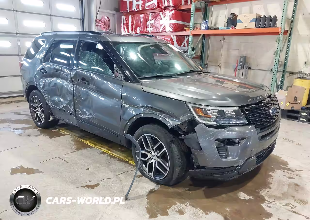 2018 Ford Explorer Sport