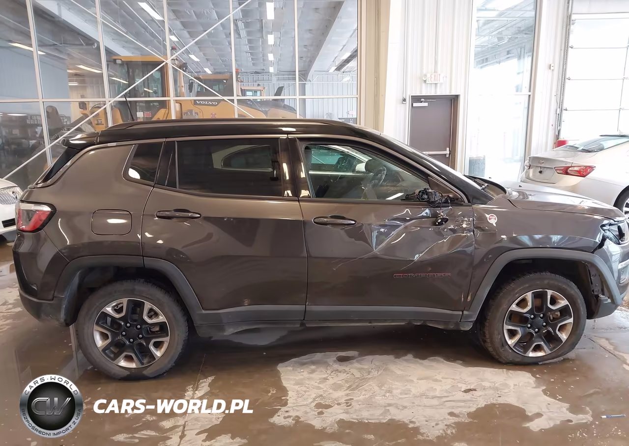 2018 Jeep Compass Trailhawk 4X4 VIN:3C4NJDDBXJT174880 - 13
