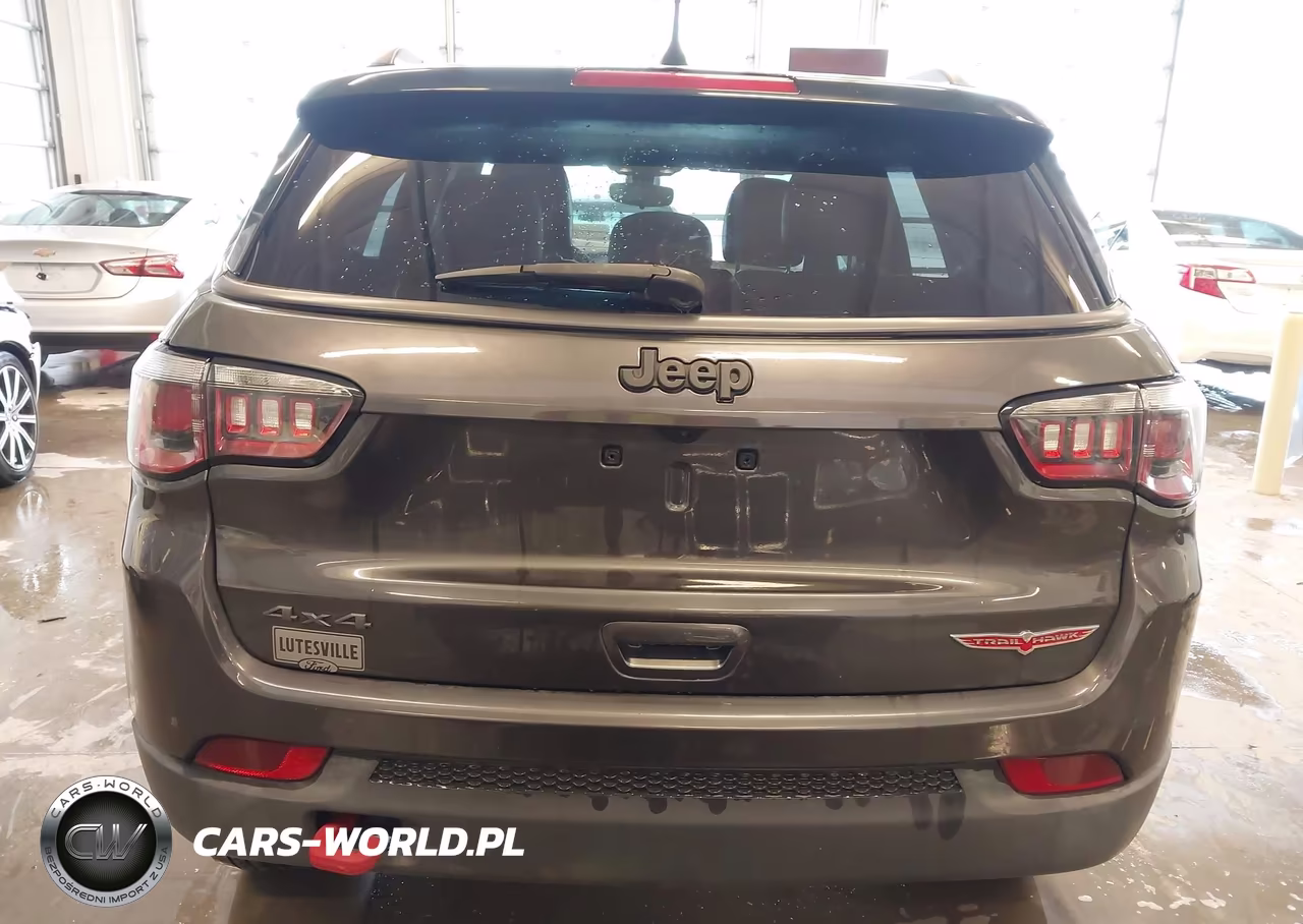 2018 Jeep Compass Trailhawk 4X4 VIN:3C4NJDDBXJT174880 - 16