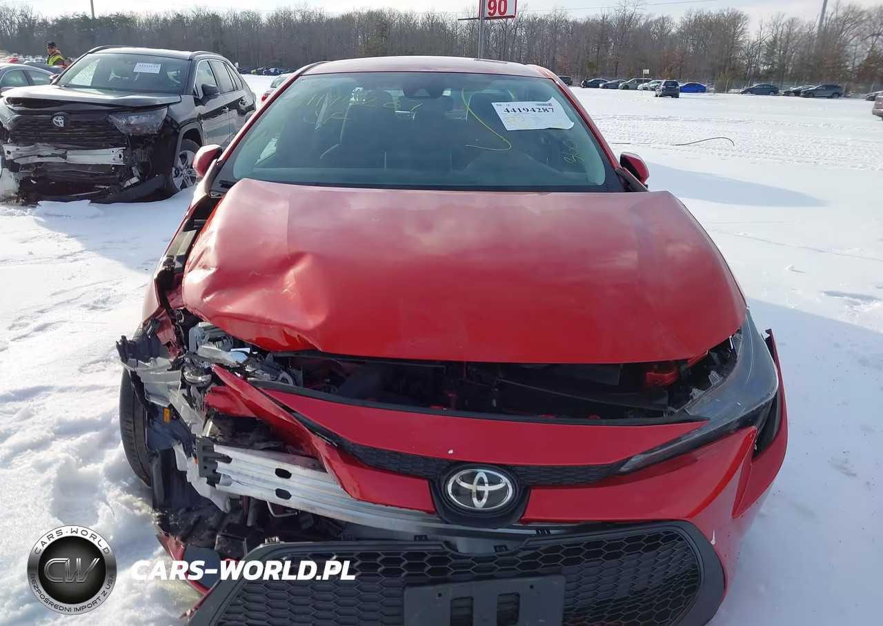 2020 Toyota Corolla Le VIN:5YFEPRAE6LP133243 - 11