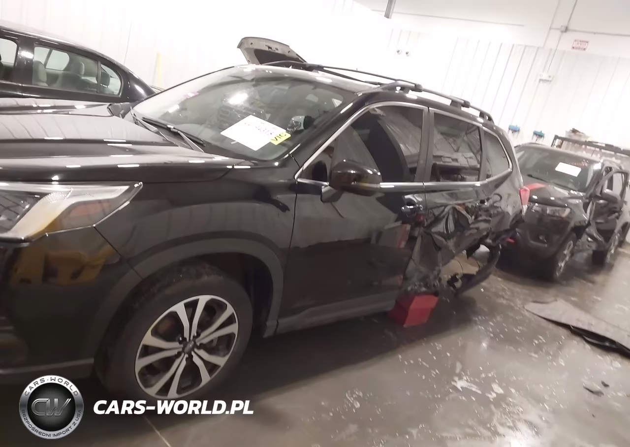 2024 Subaru Forester Limited VIN:JF2SKALC8RH468301 - 15