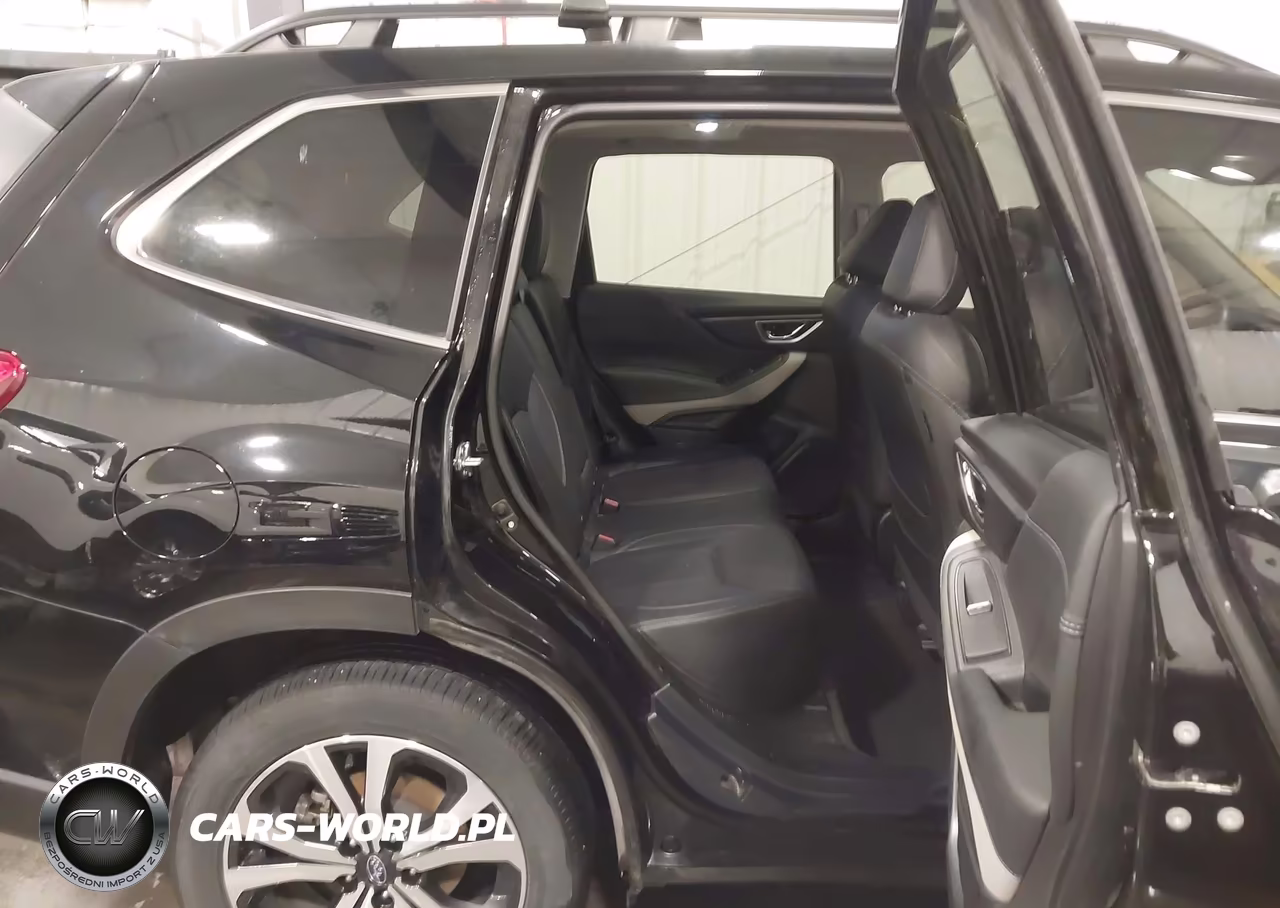 2024 Subaru Forester Limited VIN:JF2SKALC8RH468301 - 8