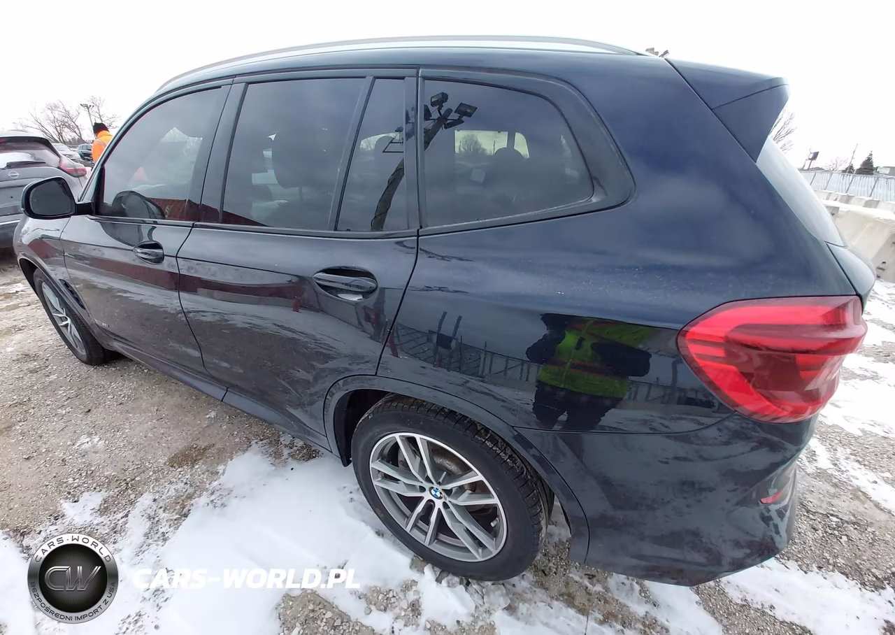 2018 BMW X3 xDrive30I VIN:5UXTR9C52JLC76745 - 3